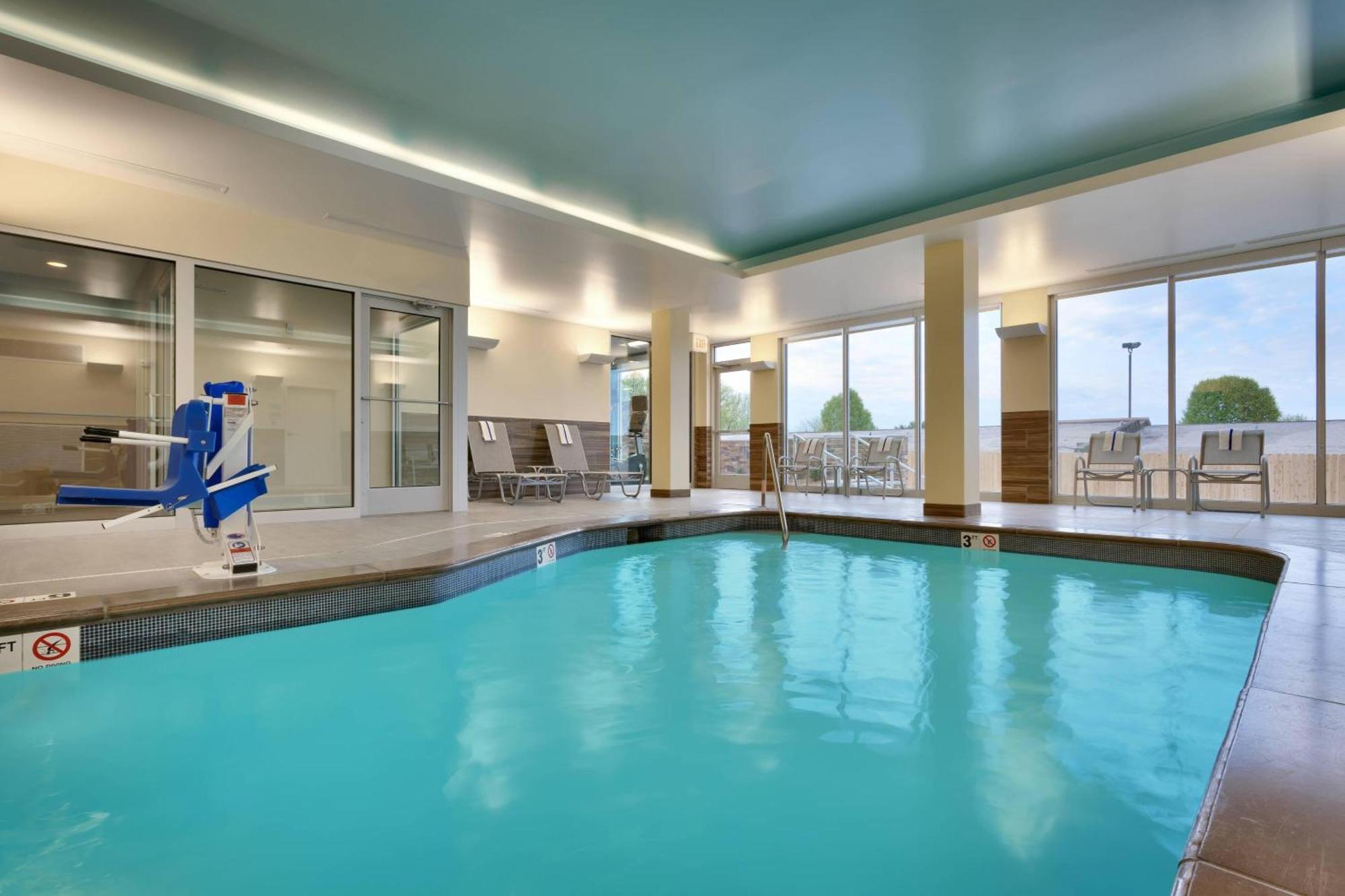 Fairfield Inn & Suites By Marriott Springfield North Eksteriør billede
